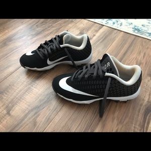 Nike baseball cleats kids sz 1